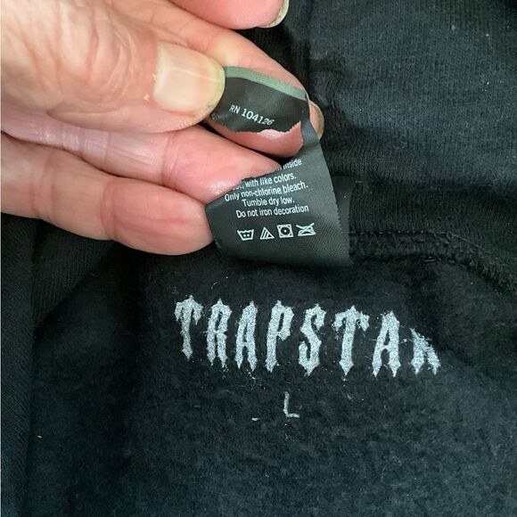 Trapstar Rihanna Monster Tour 2014 Sweatshirt Women's Size L Black Hoodie - Picture 8 of 8